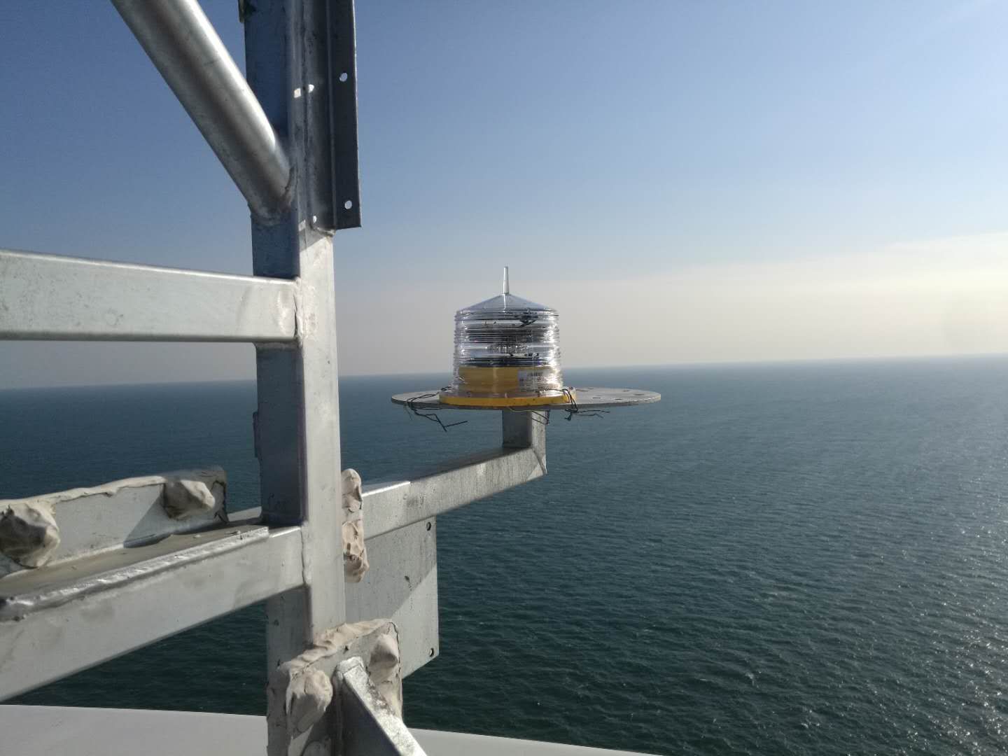 Low Intensity Solar Powered Aviation Obstruction Light,Low Intensity