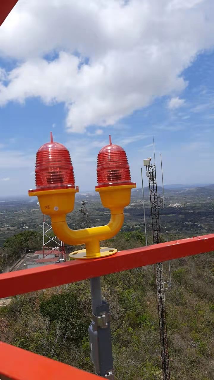 Costa Rica Iron Tower Aviation Light Project